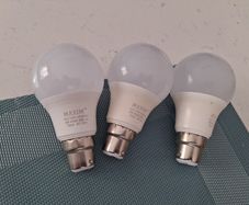 Maxim Light Bulb x3 pcs Natural Light