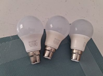 Maxim Light Bulb x3 pcs Natural Light