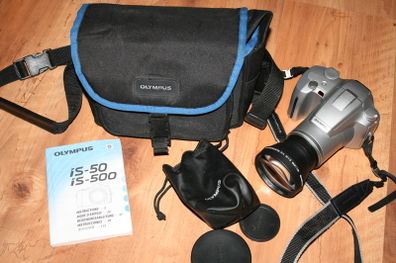 Olympus IS-500, 28-120 Intelligent Twin Flash