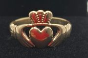 Vintage 9ct yellow gold claddagh rings