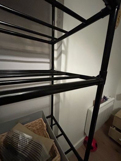 shelving unit