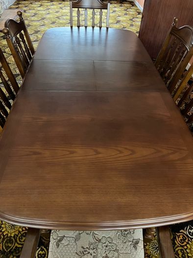 table and chairs