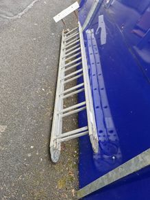 Roof ladder