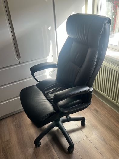 JYSK TJELE Executive Office Chair