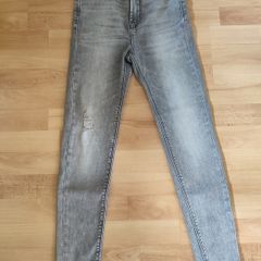 jeans - never worn