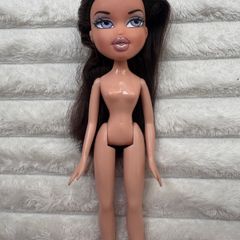 Bratz Winter Wintertime Wonderland Doll Dana Used Please see photos