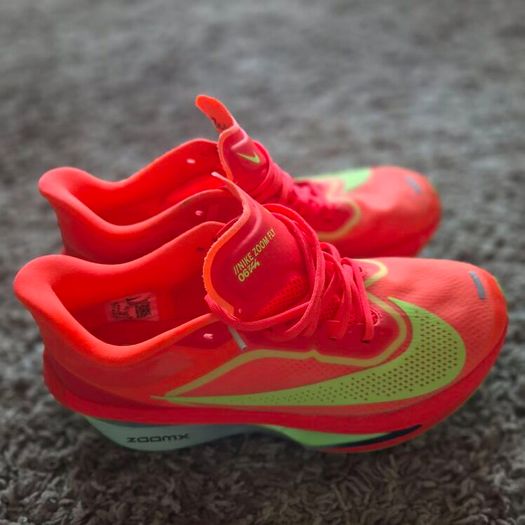 Nike Zoom Fly 6