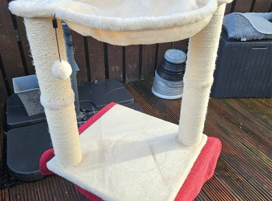 Cat Hammock with Scratching Posts