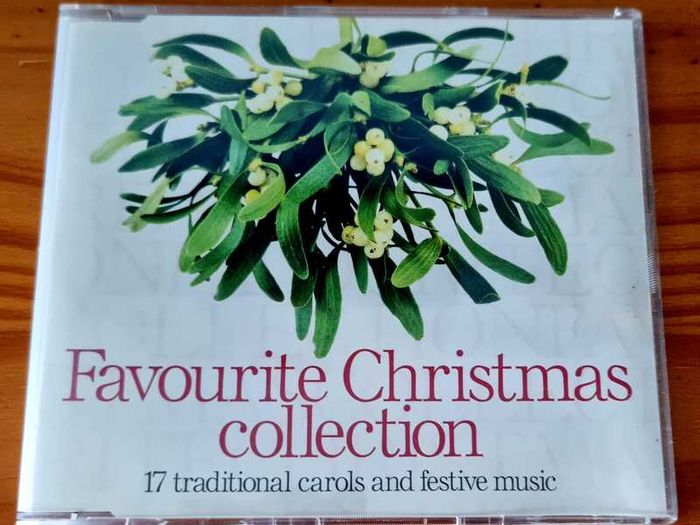 CD Favourite Christmas Collection 17 Traditional Carols And Festive Music From 2004, VG condition.