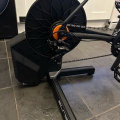 Elite Rivo Smart trainer with Zwift Cog & Click