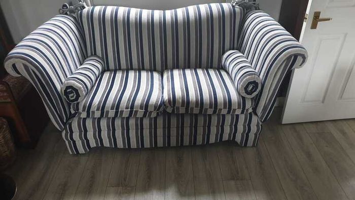 Knole 2-seater Sofa / Day-bed