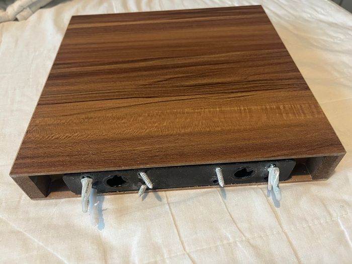 Wood effect Shelf 24cm x 24cm