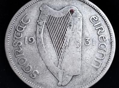 #75 - Ireland - 1931 - Half Crown - Silver - KM.8