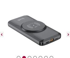 Magnetic powerbank