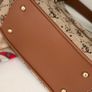 Guess handbag Image 3
