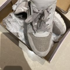 Jana wedge zip trainers