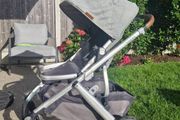 Uppababy vista 2 pushchair and Bassinet