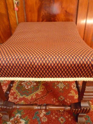 Edwardian William And Mary mahogany Stool. Genuine Antique Edwardian. Excellent condition. Solid & weighty.