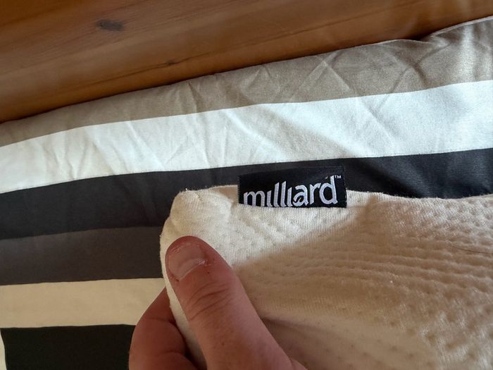 Bolster Memory Foam Pillow