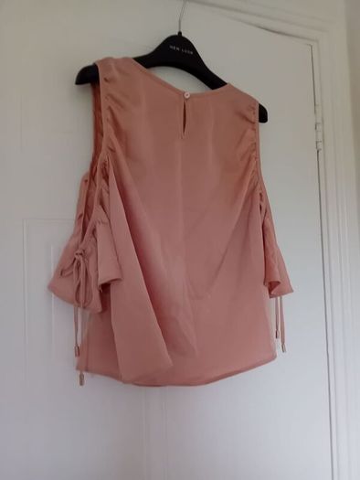 Ladies Top Size8