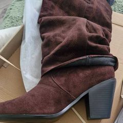 cowboy boots women