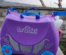 TRUNKI Princess Ride-on- Suitcase