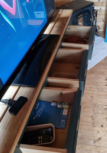 Side board/TV Stand