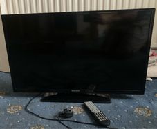 Walker 32 inch TV