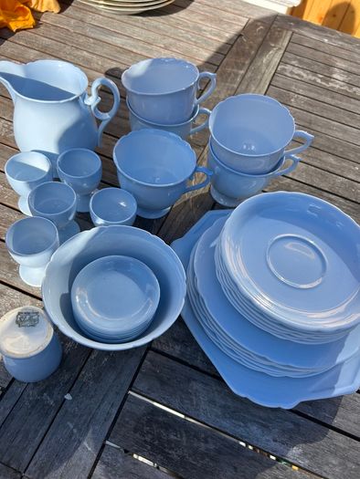 Fine bone china