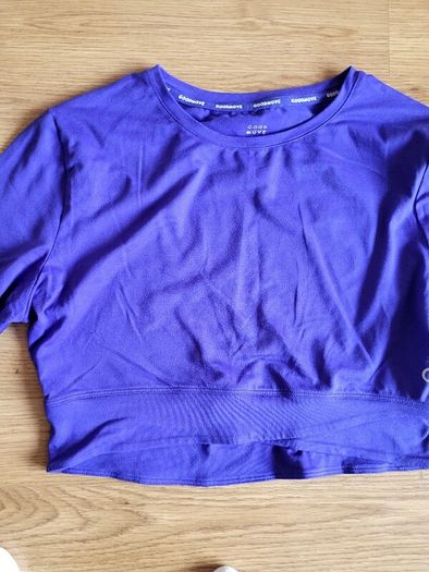 Good move long sleeve crop top