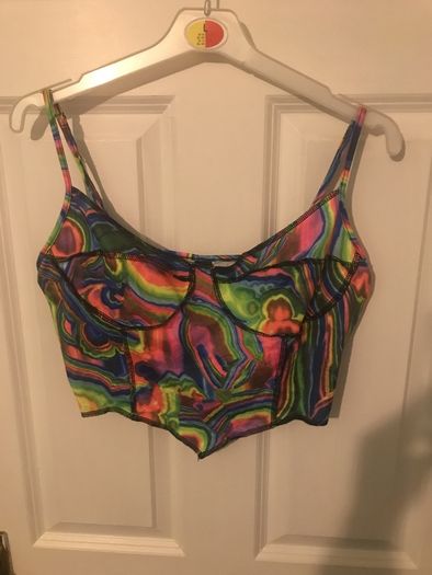 Crop top