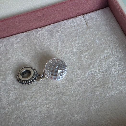 Pandora moon and star faceted dangle charm,perfect condition