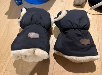 Orzbow pram hand muffs - navy with cream fleece