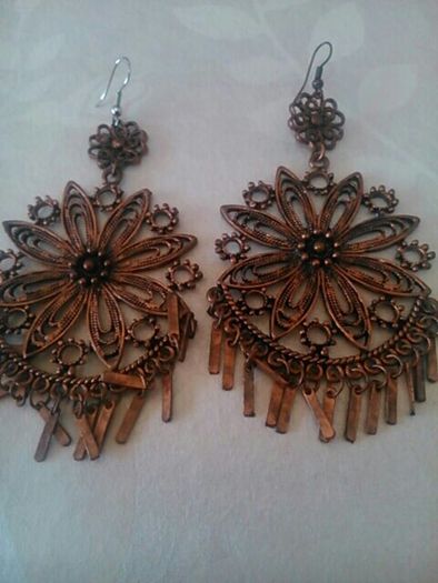 Ear rings