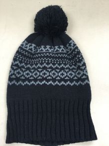 Black and gray bobble hat