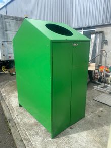 catering laundry basket. Bulk