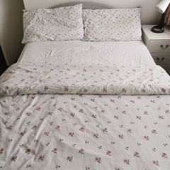 Double bed