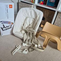 Tripp trapp newborn and baby set and storage shelf