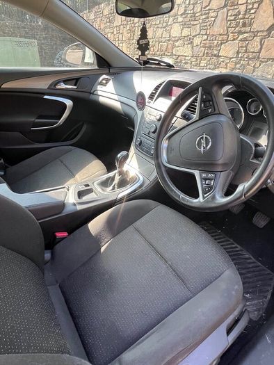 Opel Insignia 2011