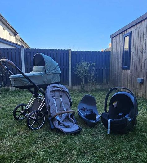 Cybex Priam Full Travel System Stroller, Pram, Isofix Car Seat + Extras
