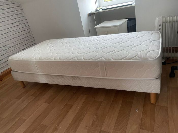 Single bed