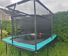 Trampoline