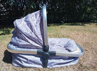 Cossetto baby travel system