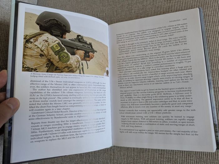 Infantry Small Arms of the 21st Century - Leigh Neville - Military Hardback