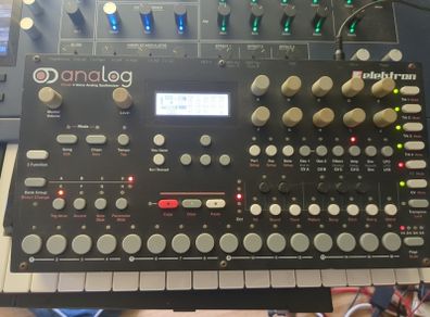 Elektron analog four