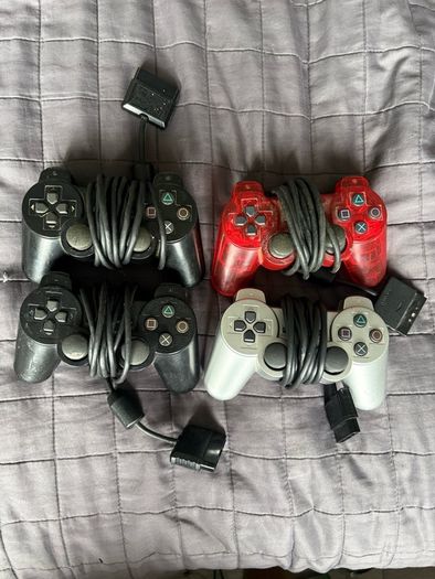 Bundle of ps2 controllers