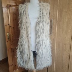 Me Jane Long Faux Fur Gilet