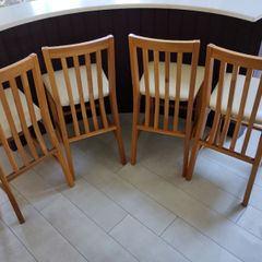 4 High Stools