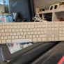 Apple A1243 Wired Aluminium Keyboard - White - Fully Functional (Used). Image 9