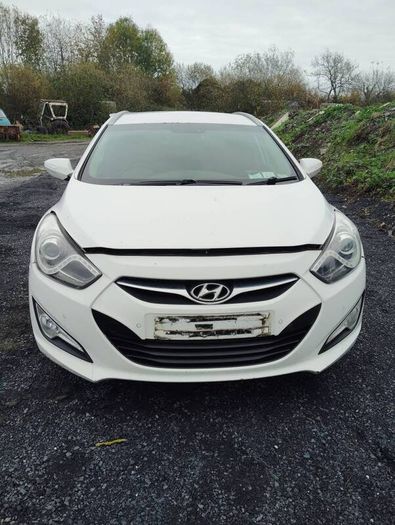 Breaking Hyundai i40 2012 1.7 diesel